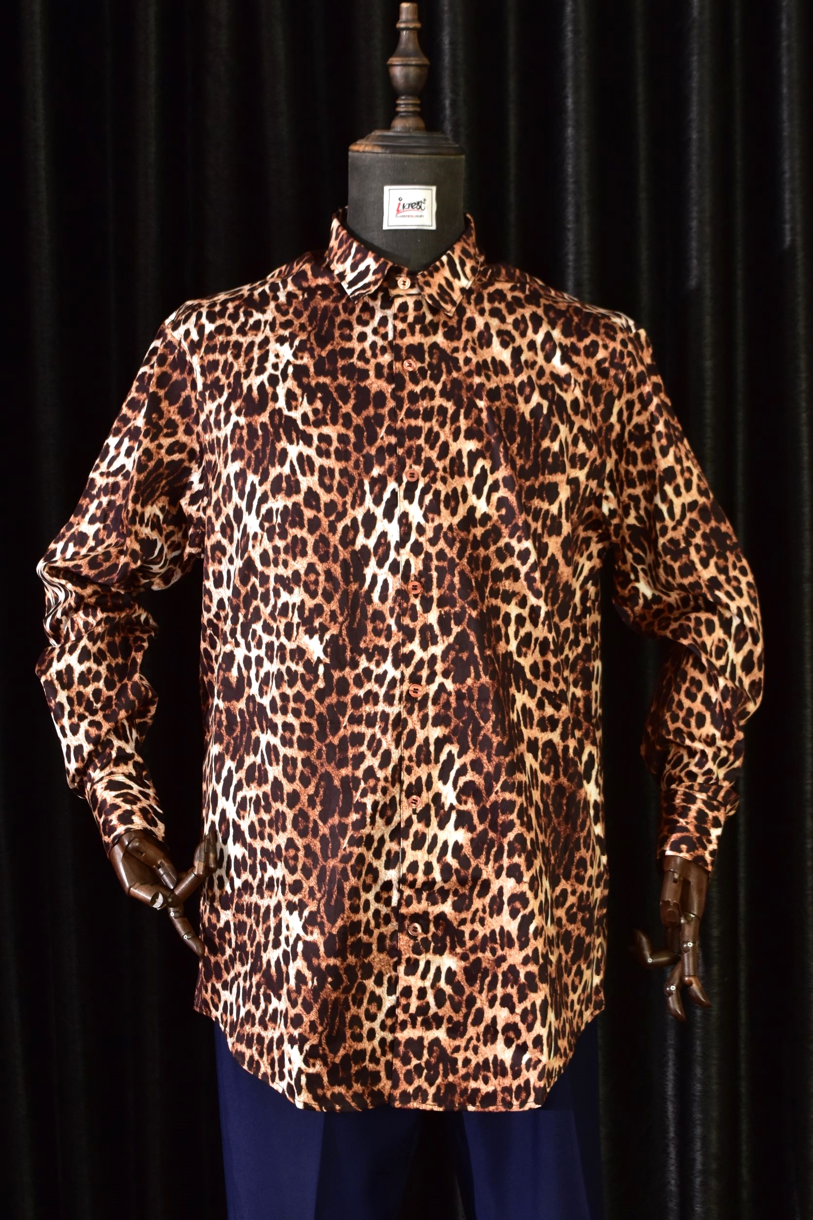 Tiger long-sleeve vintage shirt