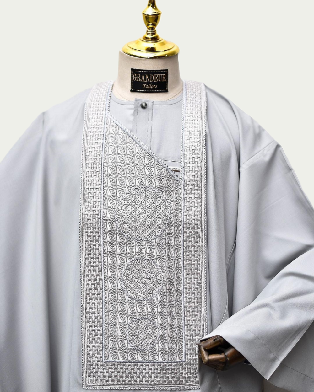 White Elegant Embroidered Traditional Agbada - iKrest